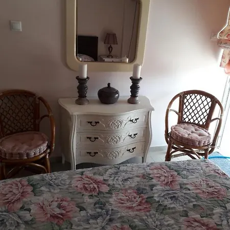 K-apartment